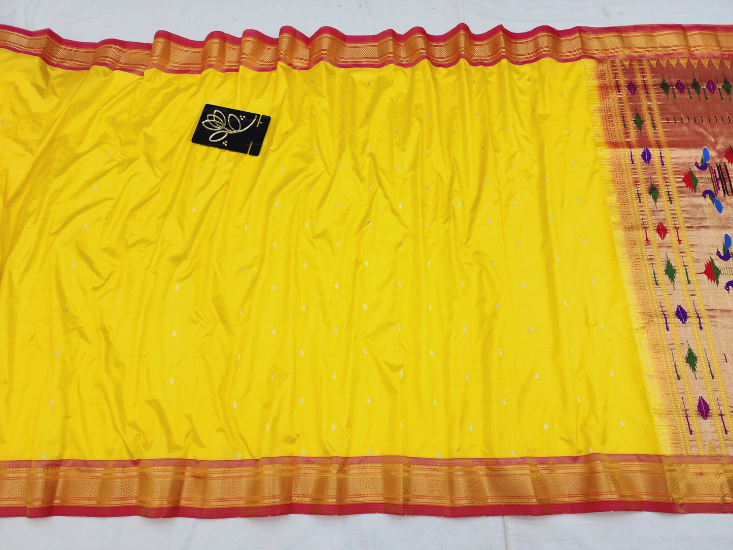 Traditional Yeola Paithani