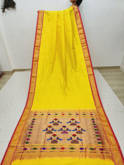 Traditional Yeola Paithani