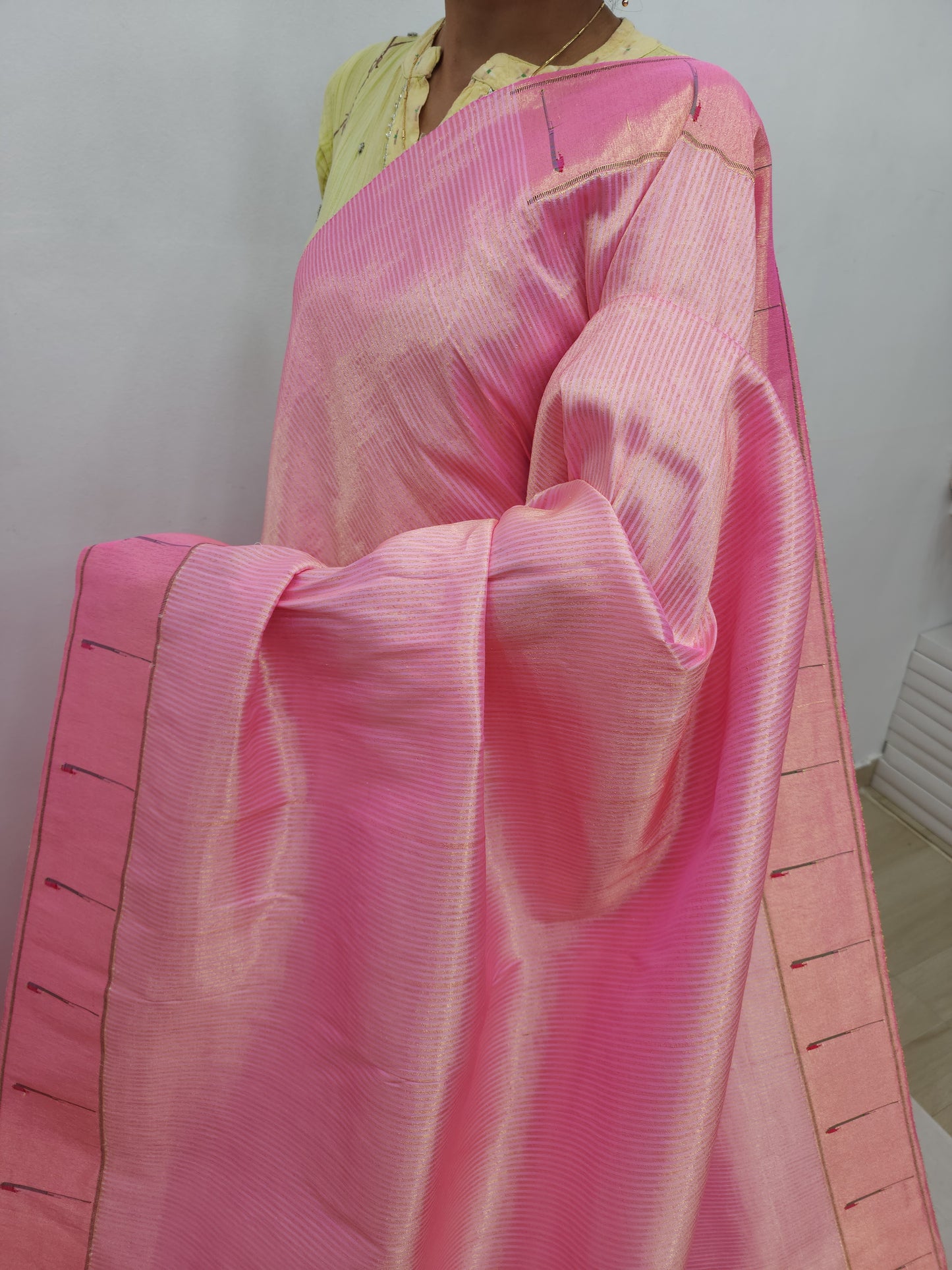 Single Muniya Brocade Paithani