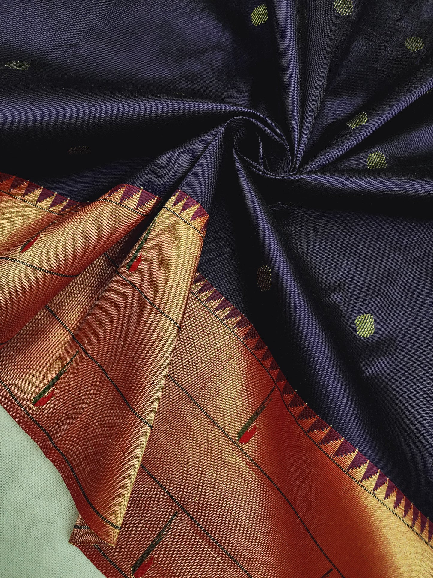Triple Muniya Brocade Paithani