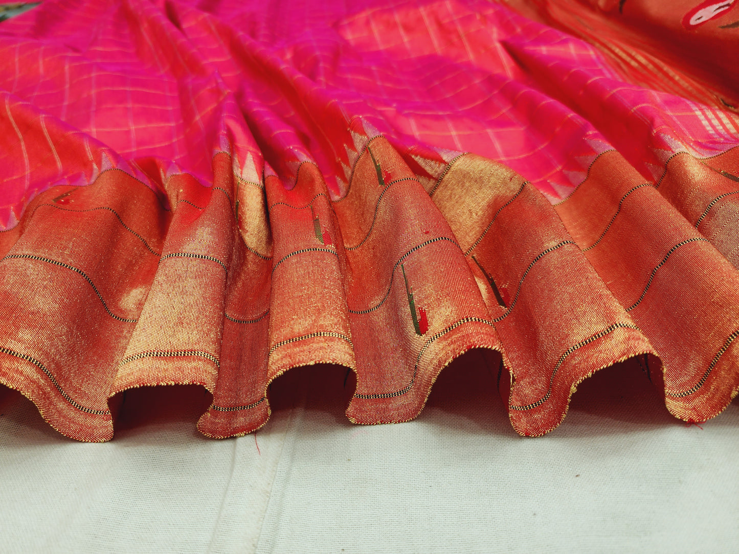 Triple Muniya Brocade Paithani