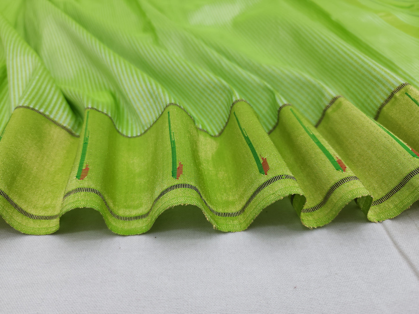 Single Muniya Brocade Paithani