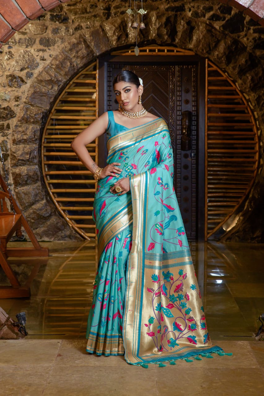Semi Paithani