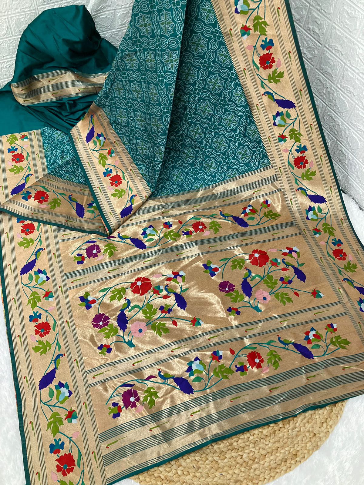 Semi Paithani