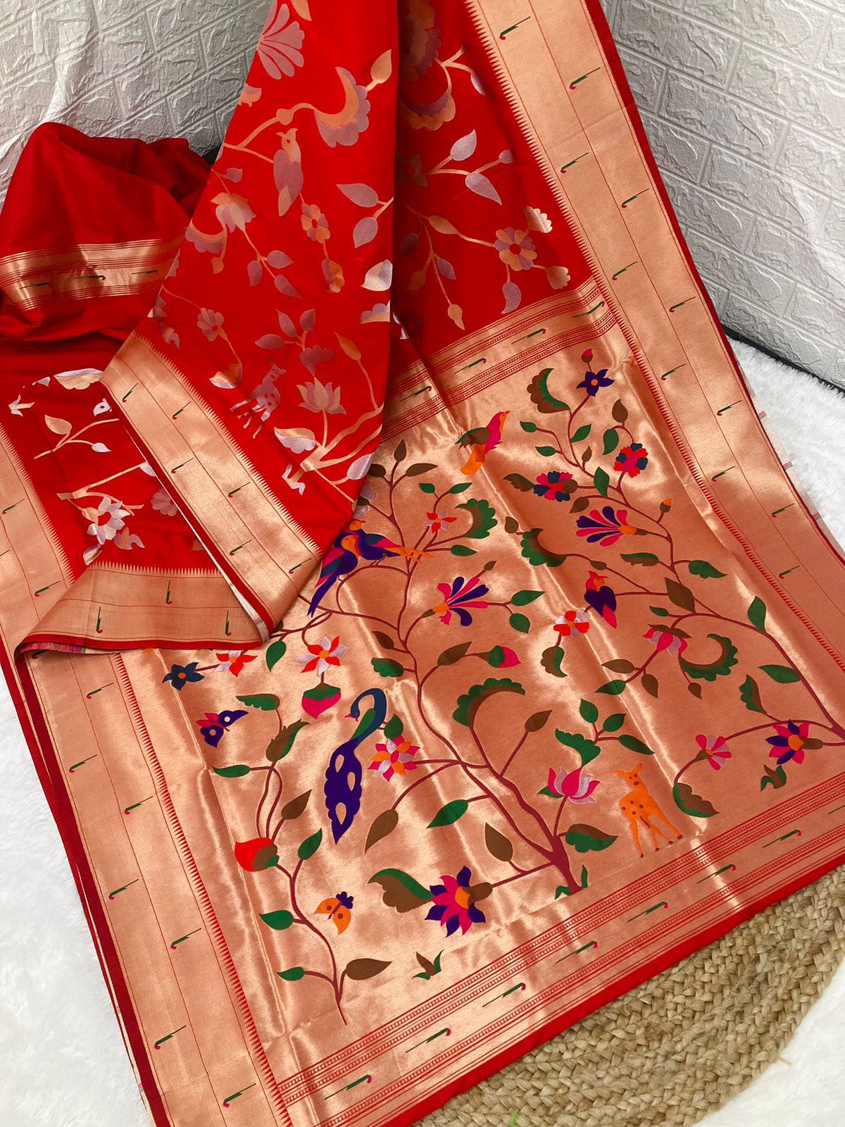 Semi Paithani